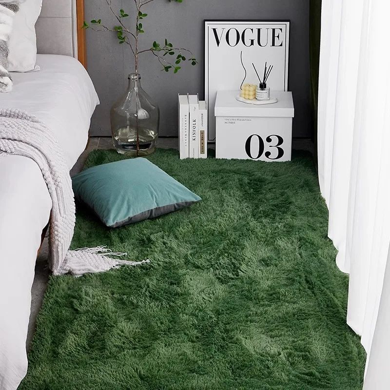 Desk Setup Girl - VIKAMA Silk Wool Rugs Luxurious Green